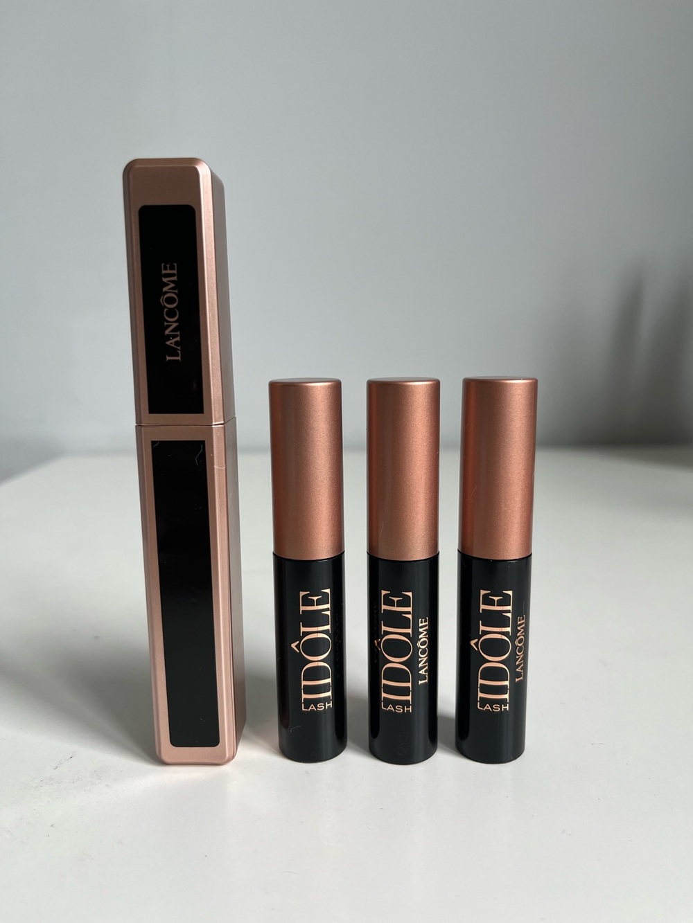 NEW Lancôme Lash Idôle Mascara Bundle |
Full Size + 3 Mini